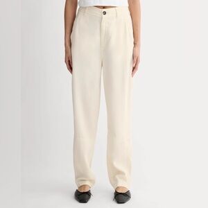 Everlane The Chino in Buttersoft 100% Tencel fabric Bone size 6